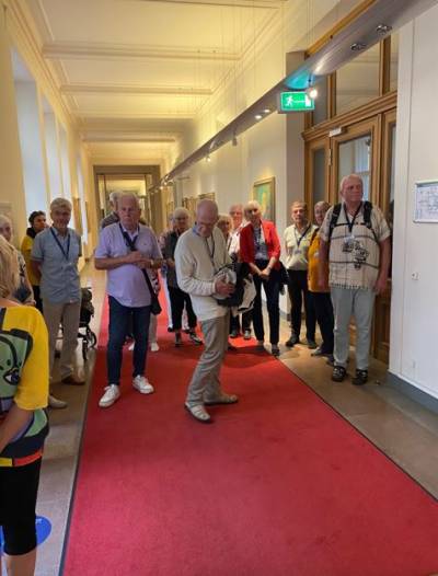 Rundgang durch die Gemldegalerie der Ehrenbrger von Berlin